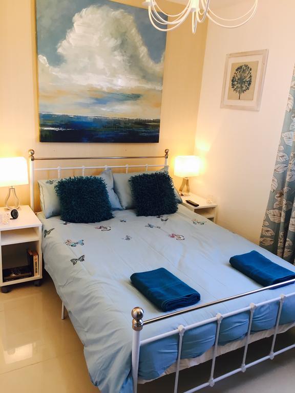Pakenham Rooms London Bilik gambar